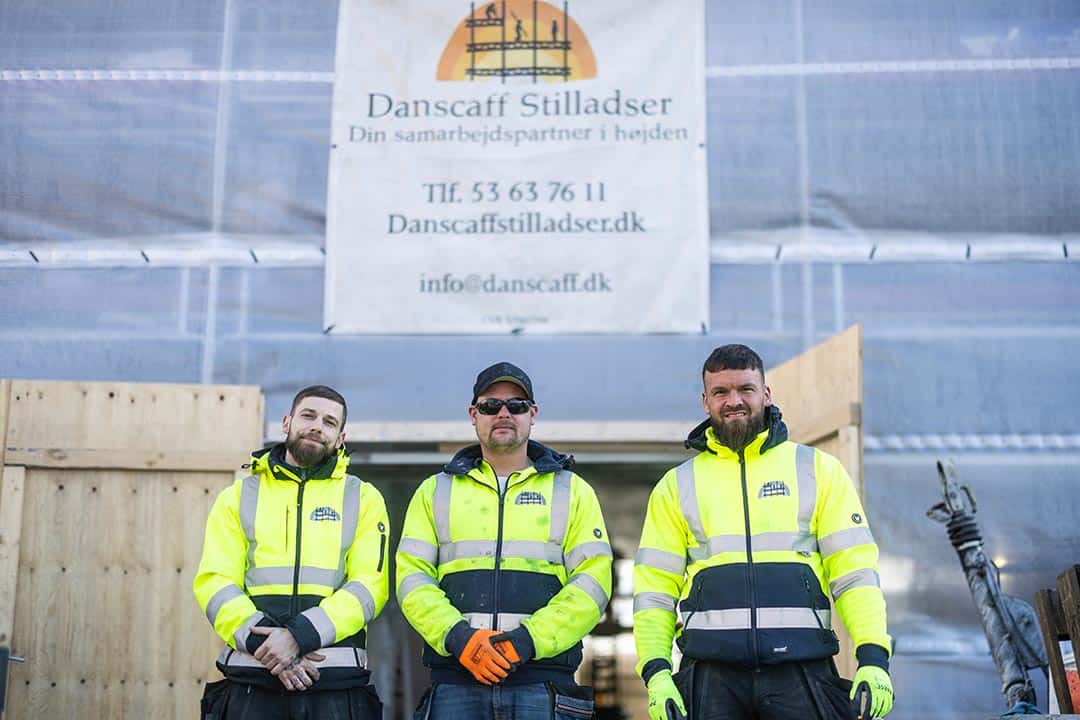 Sikkerhed på høje tårne: En guide til effektivt murerstillads