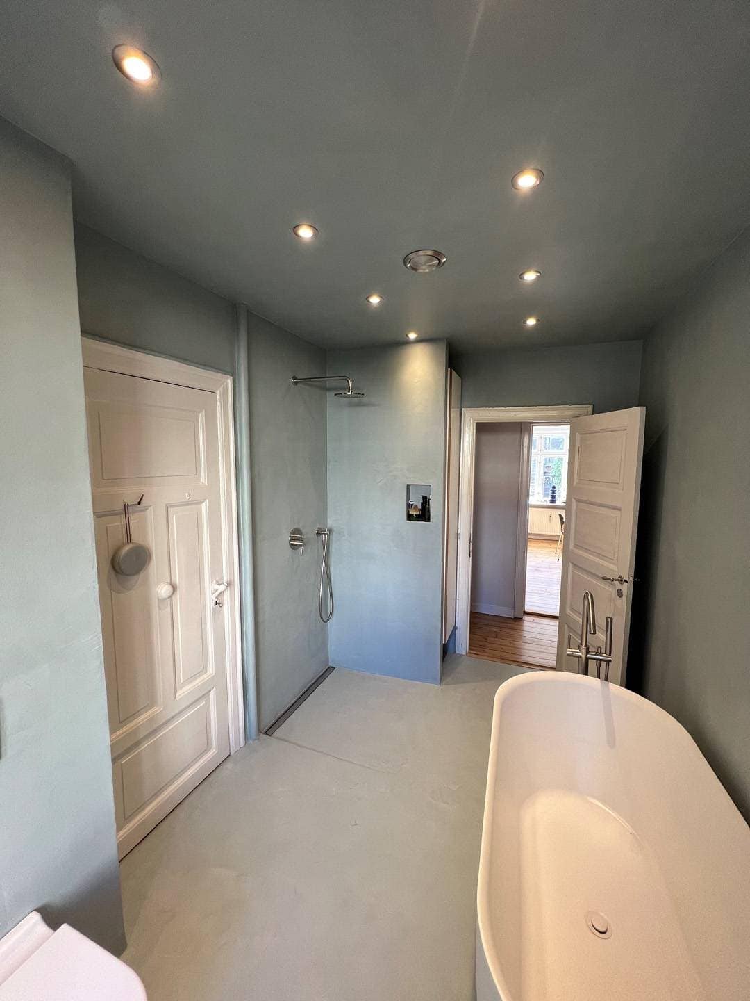 Københavner badeværelse: Sådan optimerer du de små kvadratmeter med stil